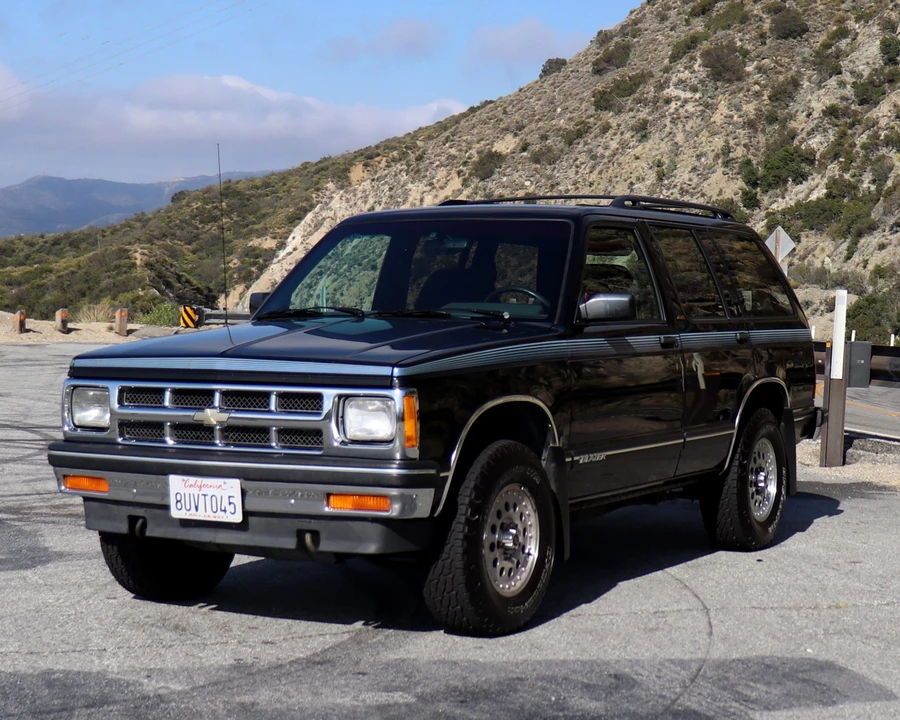 1993 Chevrolet S-10 Blazer 1st Gen - Image 4 of 31