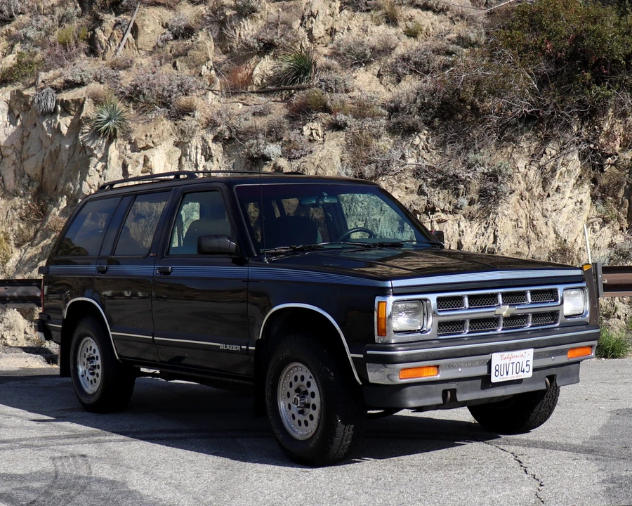 1993 Chevrolet S-10 Blazer 1st Gen - Image 14 of 31