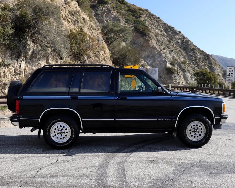 1993 Chevrolet S-10 Blazer 1st Gen - Image 19 of 31