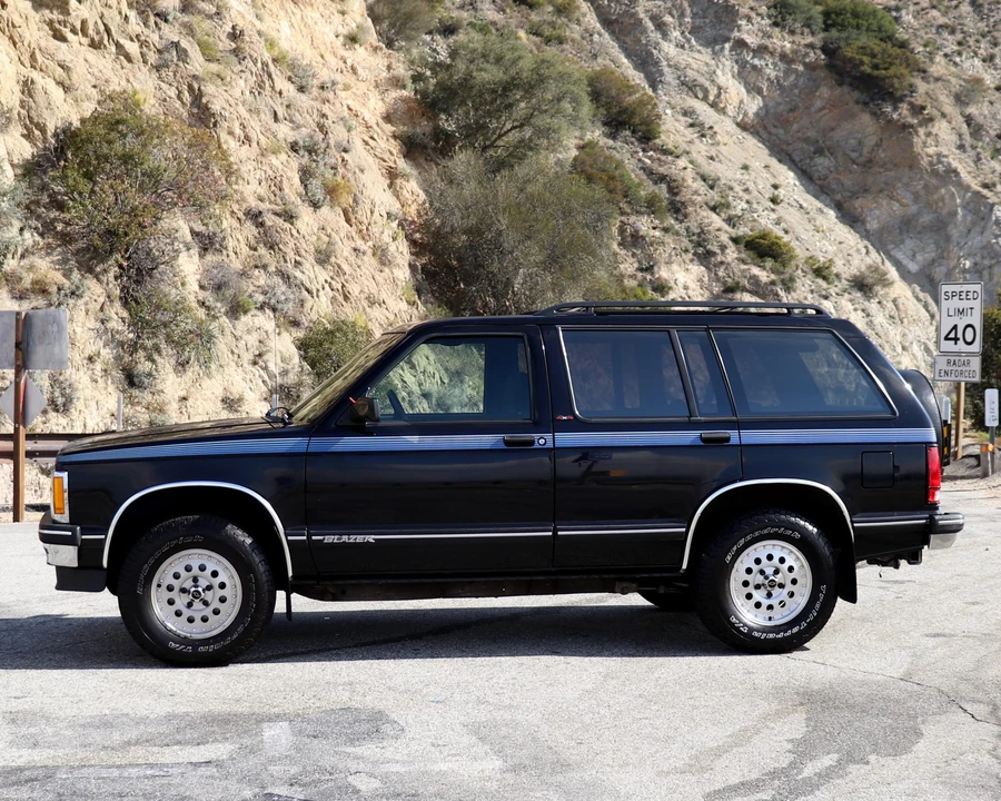 1993 Chevrolet S-10 Blazer 1st Gen - Image 25 of 31