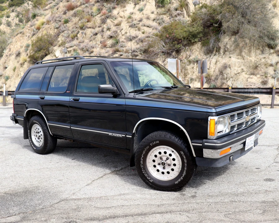 1993 Chevrolet S-10 Blazer 1st Gen - Image 17 of 31