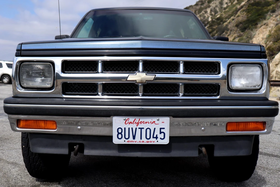 1993 Chevrolet S-10 Blazer 1st Gen - Image 10 of 31