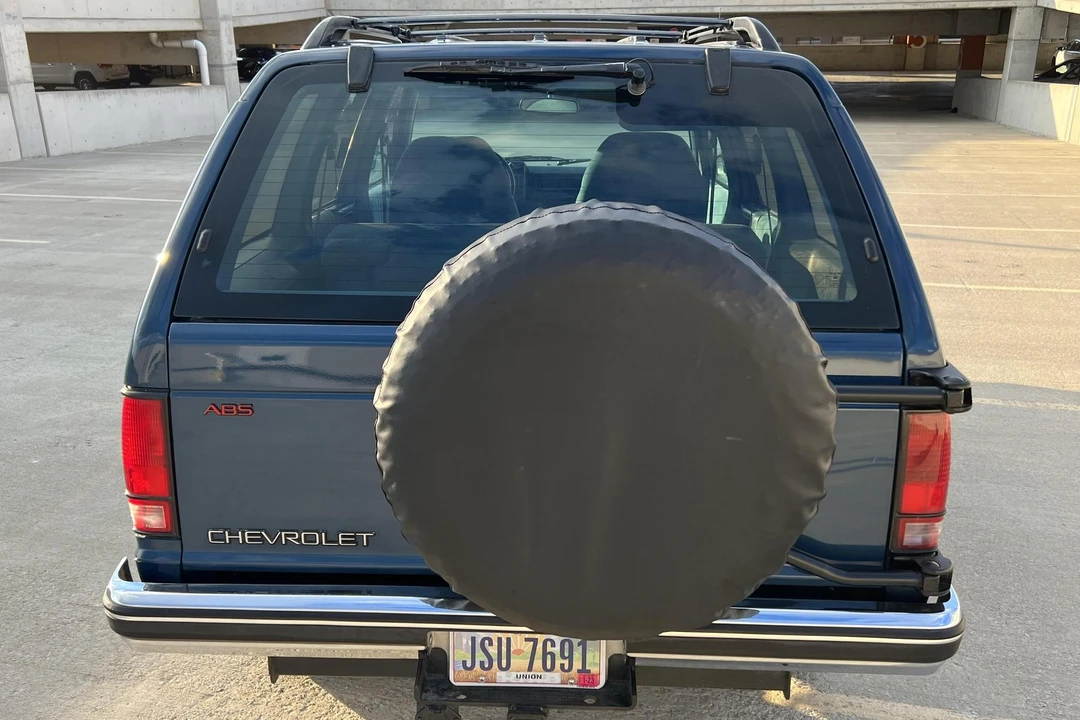1993 Chevrolet S-10 Blazer 1st Gen - Image 5 of 5