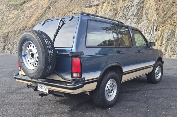 1993 Chevrolet S-10 Blazer 1st Gen - Image 2 of 7