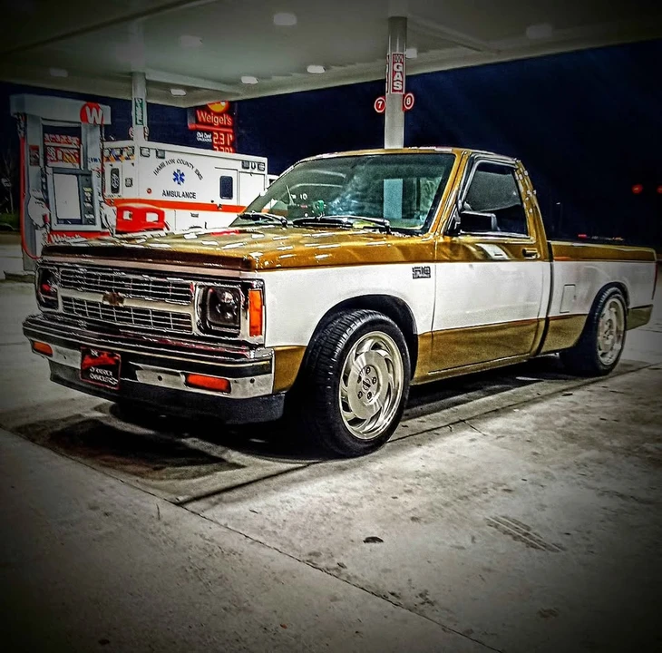1993 Chevrolet S-10 - Image 2 of 3
