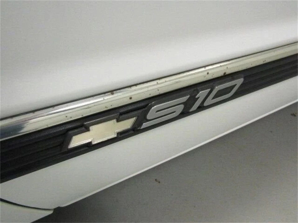 1993 Chevrolet S-10 - Image 11 of 31