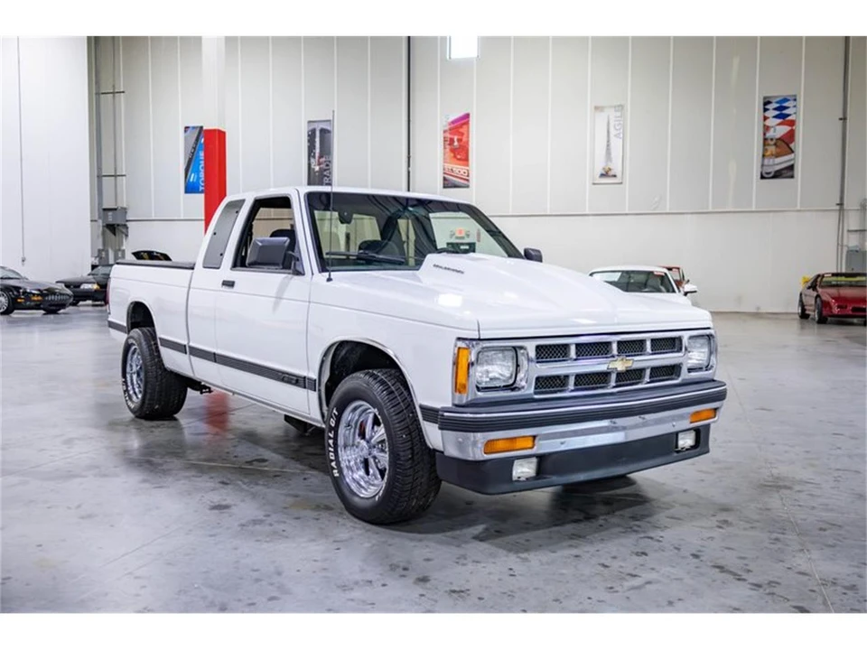 1993 Chevrolet S-10 - Image 9 of 31