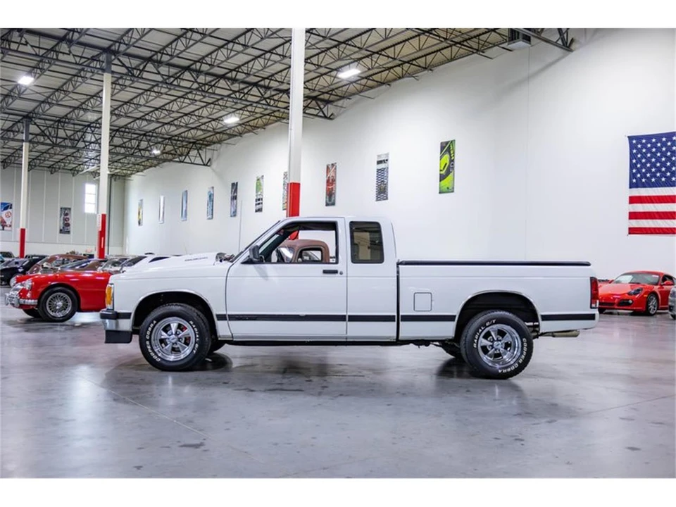 1993 Chevrolet S-10 - Image 4 of 31