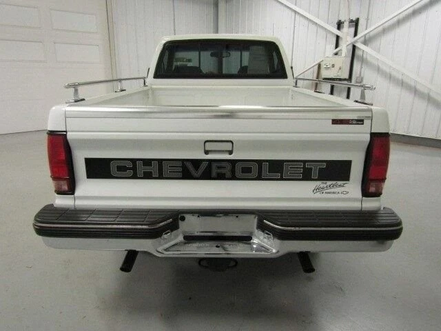 1993 Chevrolet S-10 - Image 4 of 31