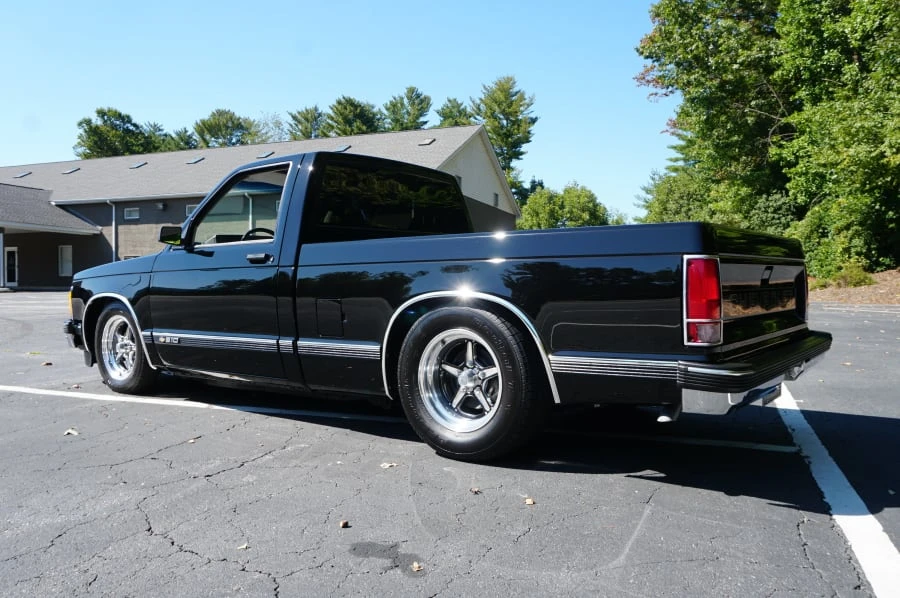 1993 Chevrolet S-10 - Image 3 of 31