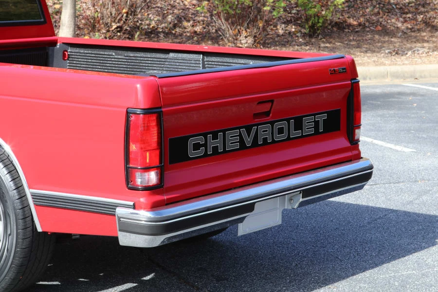 1993 Chevrolet S-10 - Image 13 of 24