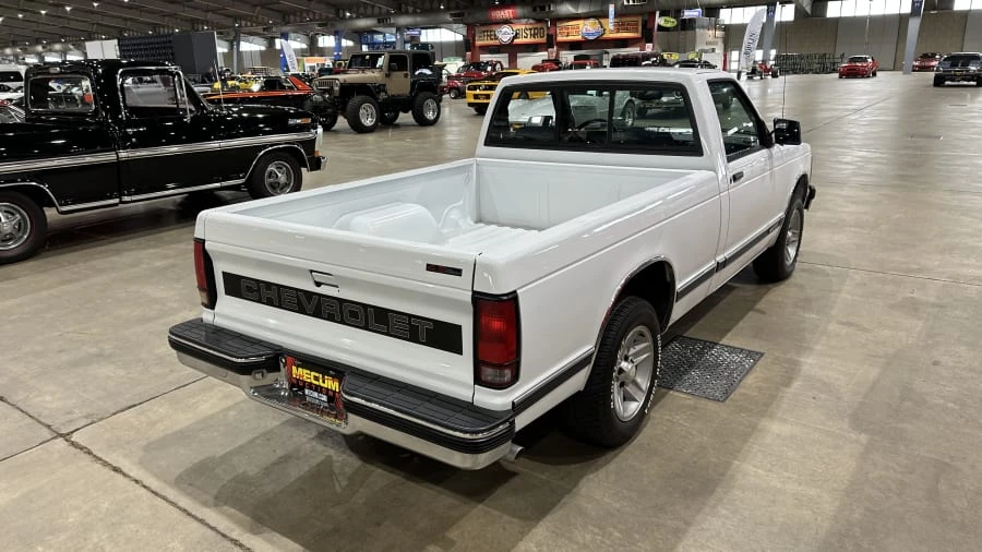 1993 Chevrolet S-10 - Image 2 of 7