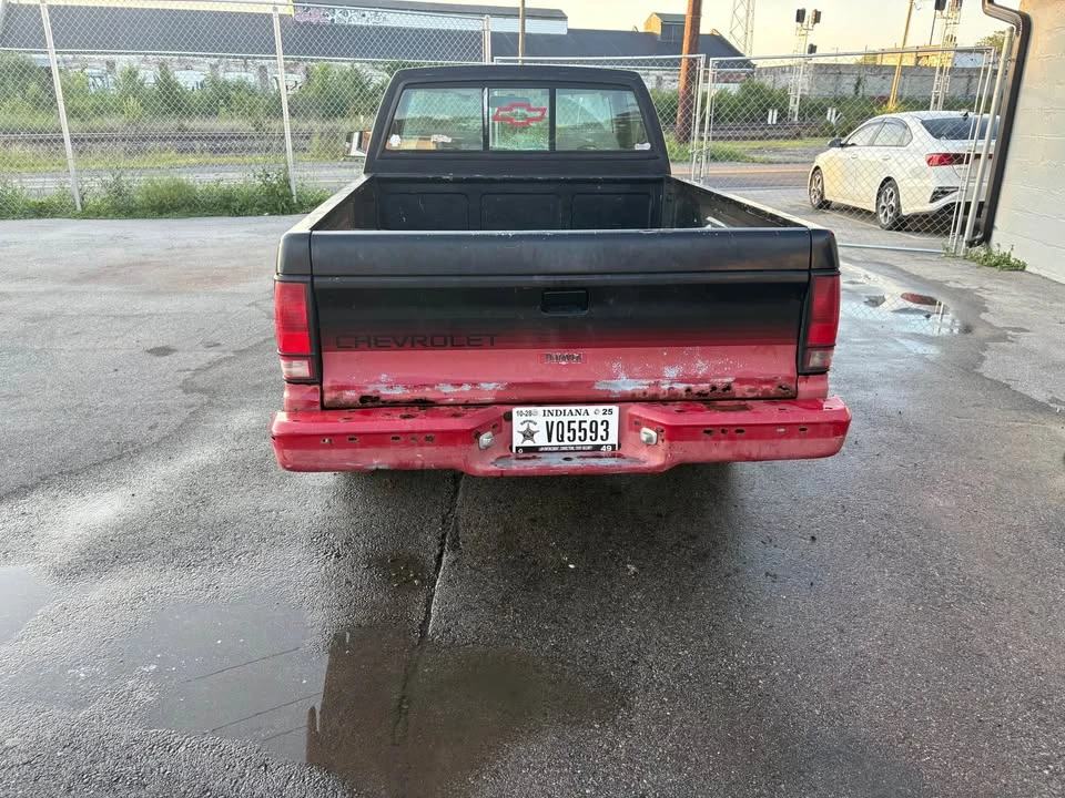 1993 Chevrolet S-10 - Image 4 of 5