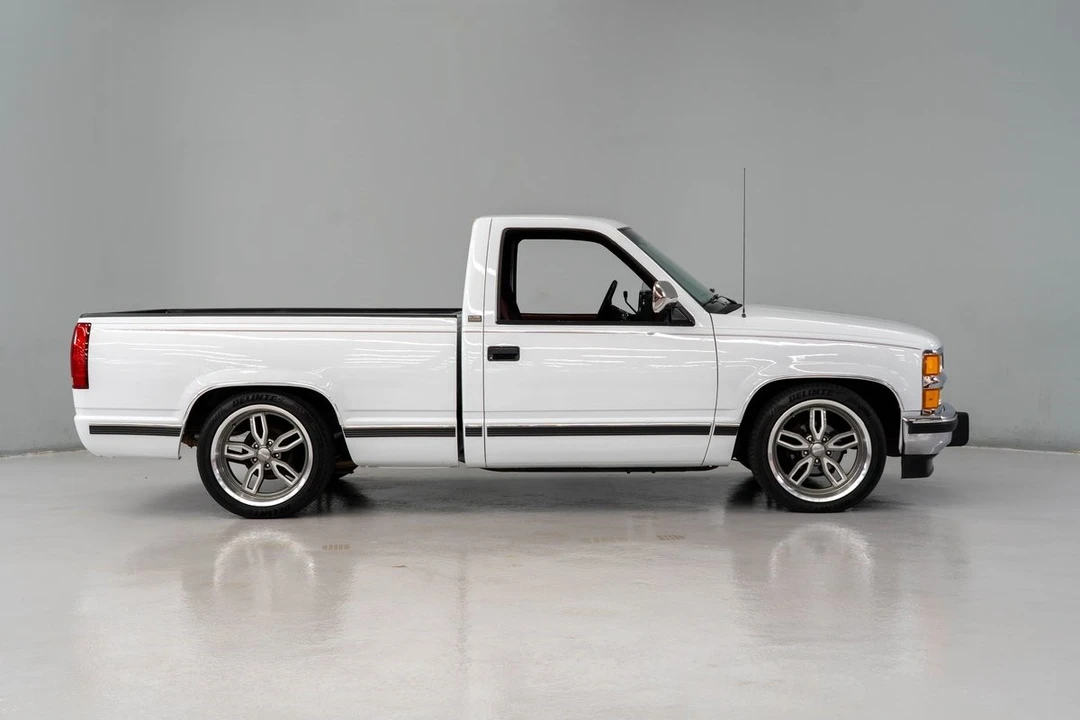 1993 Chevrolet C/K 4th Gen - Image 8 of 12