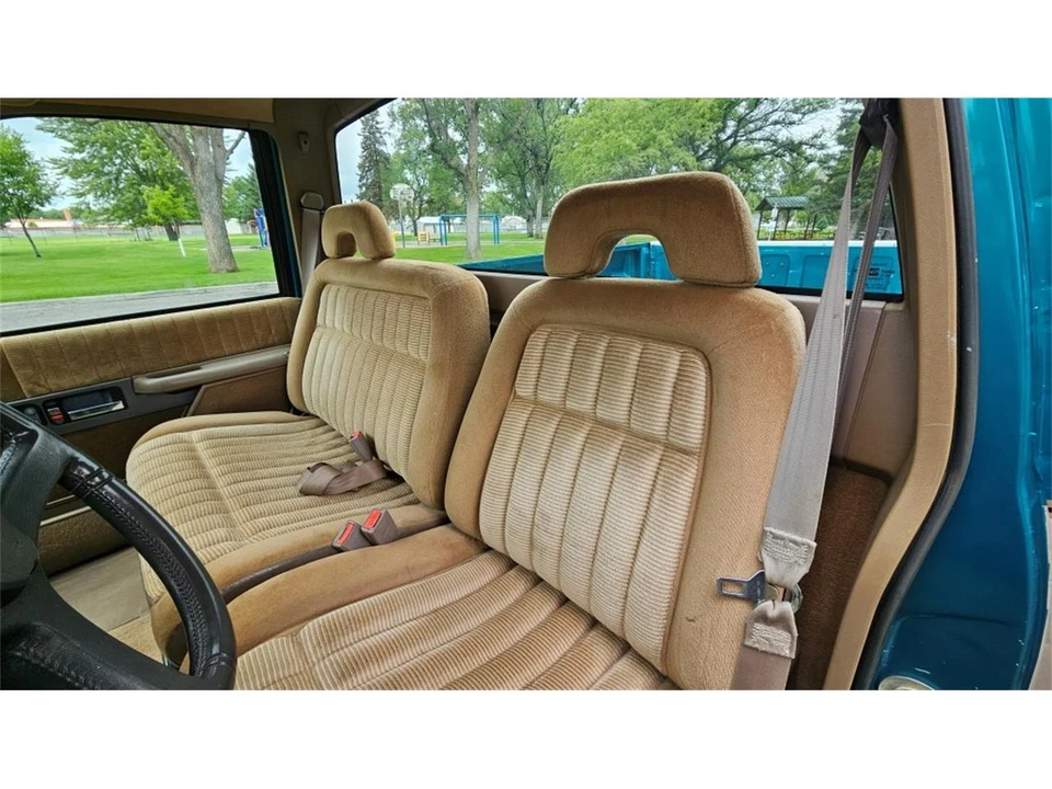 1993 Chevrolet C/K 4th Gen - Image 10 of 31