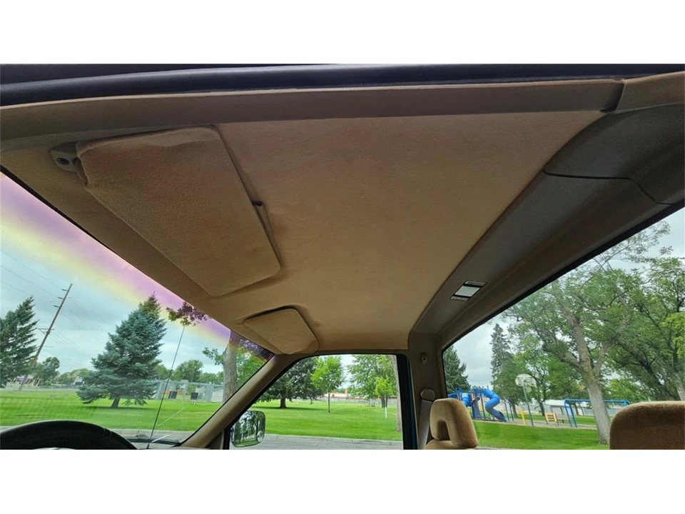 1993 Chevrolet C/K 4th Gen - Image 20 of 31