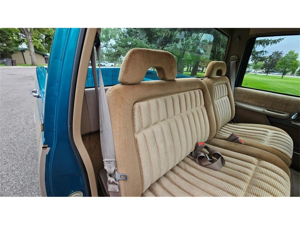 1993 Chevrolet C/K 4th Gen - Image 24 of 31