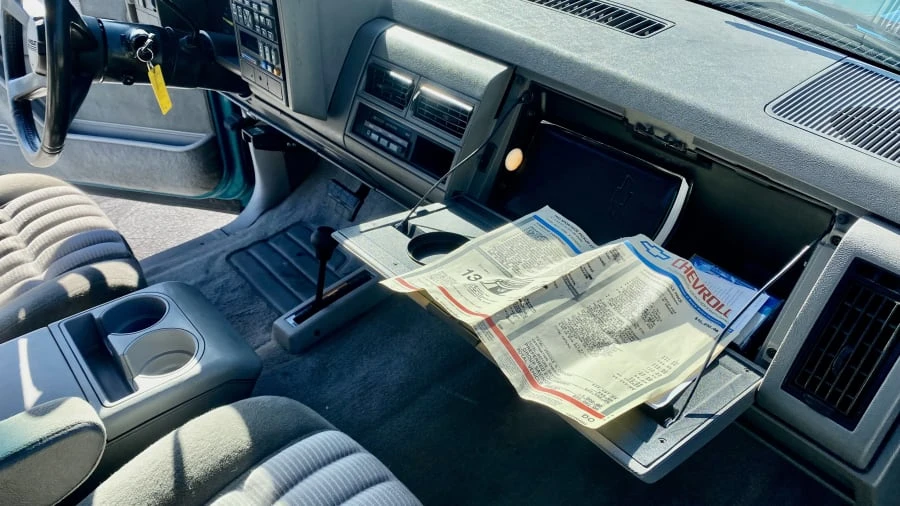 1993 Chevrolet C/K 4th Gen - Image 4 of 10
