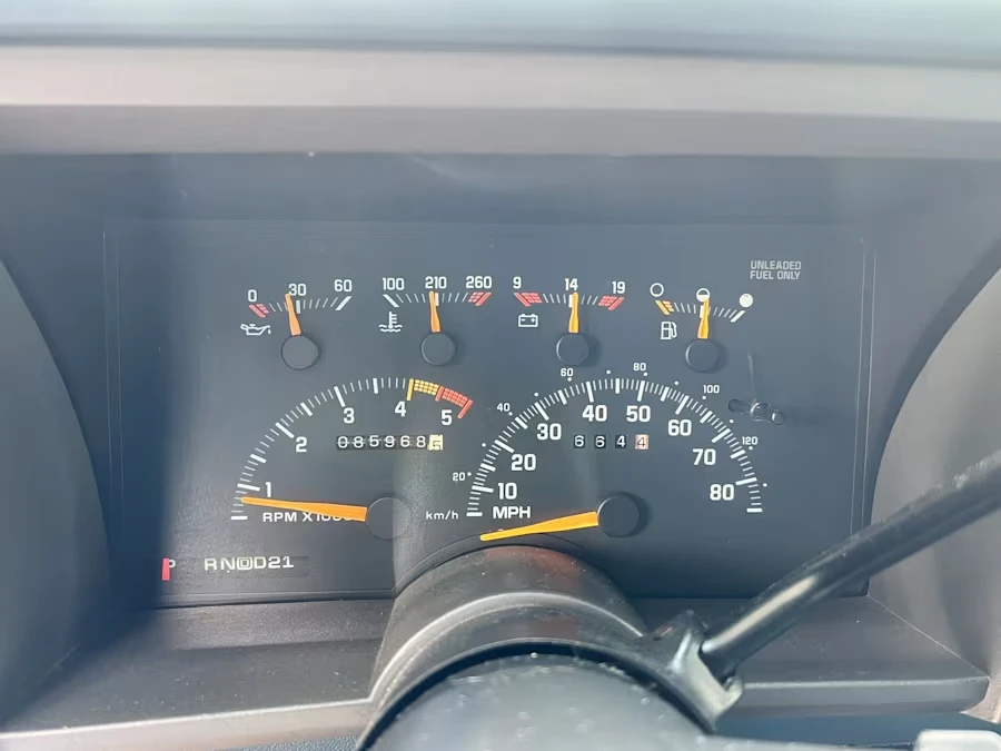 1993 Chevrolet Silverado - Image 7 of 11