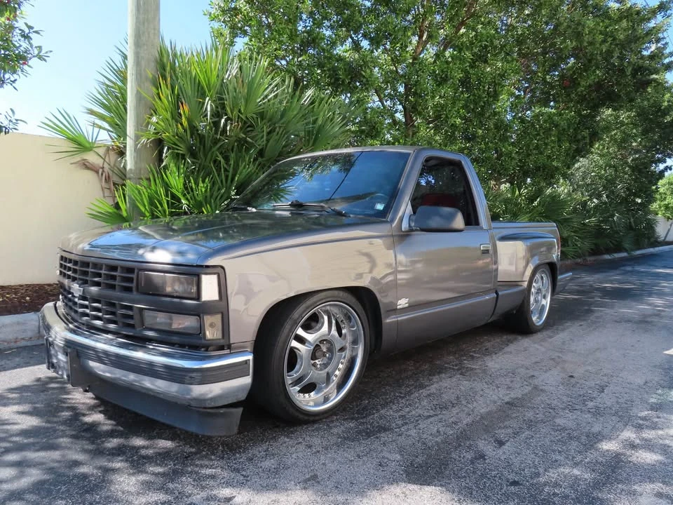 1993 Chevrolet C/K 4th Gen - Image 2 of 11