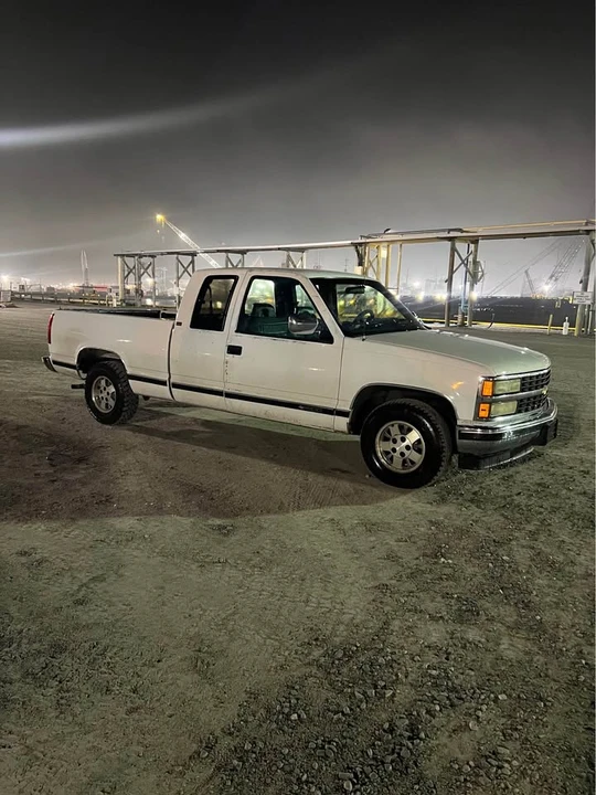 1993 Chevrolet Silverado - Image 2 of 6