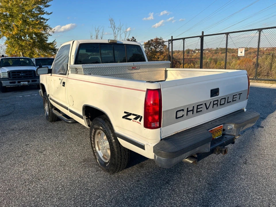 1993 Chevrolet C/K 4th Gen - Image 5 of 21