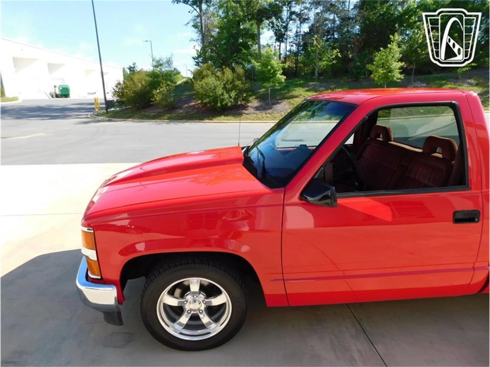 1993 Chevrolet 454 SS - Image 11 of 31