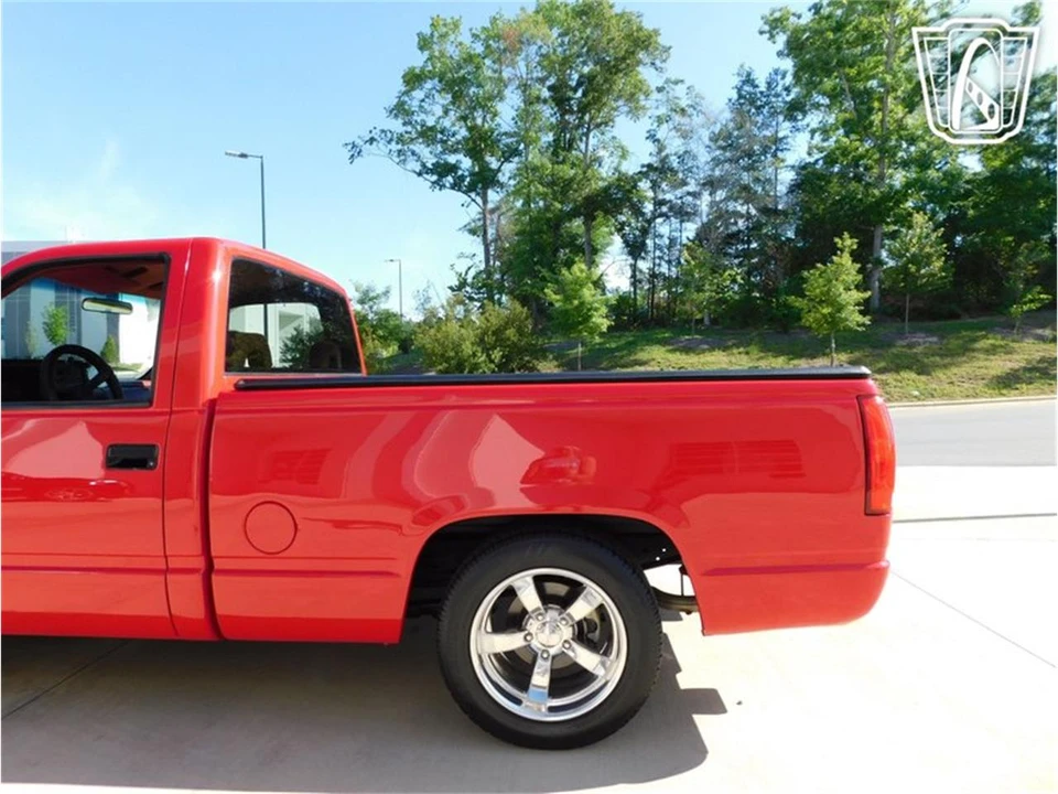 1993 Chevrolet 454 SS - Image 16 of 31