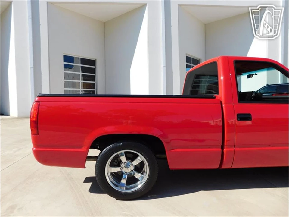 1993 Chevrolet 454 SS - Image 28 of 31