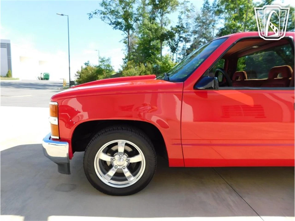 1993 Chevrolet 454 SS - Image 10 of 31