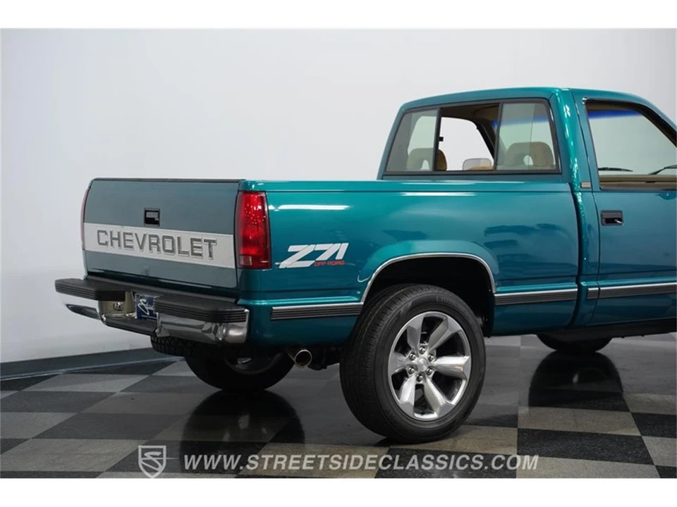 1993 Chevrolet C/K 4th Gen - Image 23 of 31