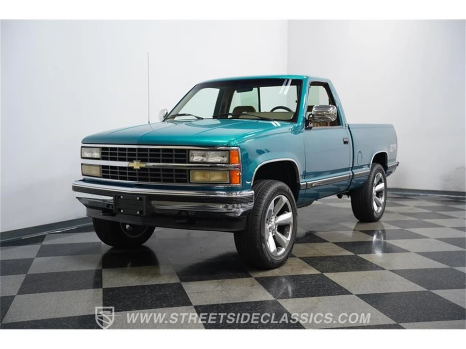 1993 Chevrolet C/K 4th Gen - Image 4 of 31