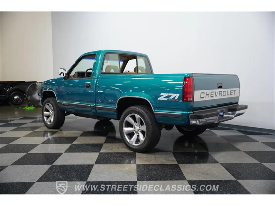 1993 Chevrolet C/K 4th Gen - Image 8 of 31