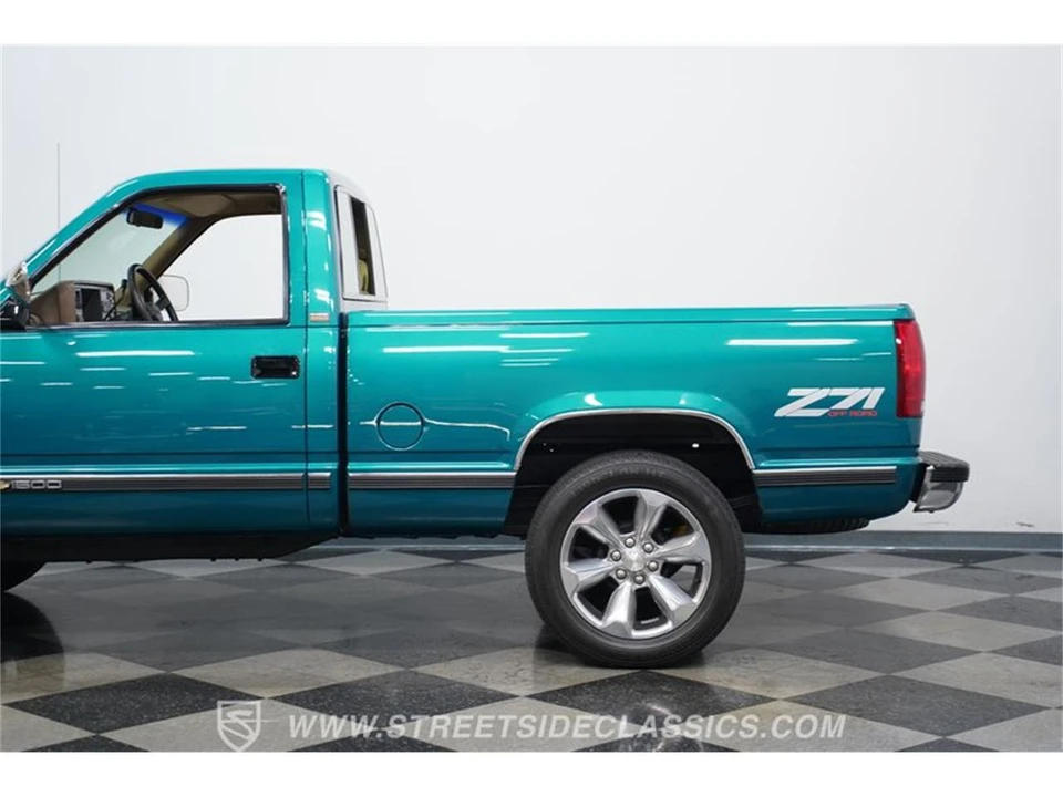 1993 Chevrolet C/K 4th Gen - Image 21 of 31
