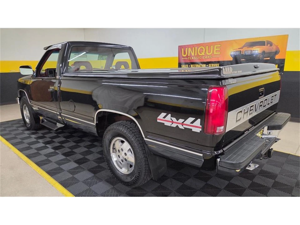 1993 Chevrolet 454 SS - Image 6 of 31