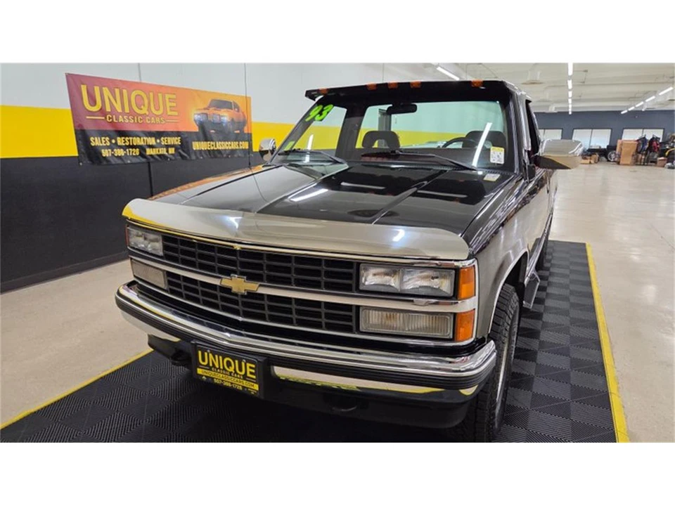 1993 Chevrolet 454 SS - Image 11 of 31