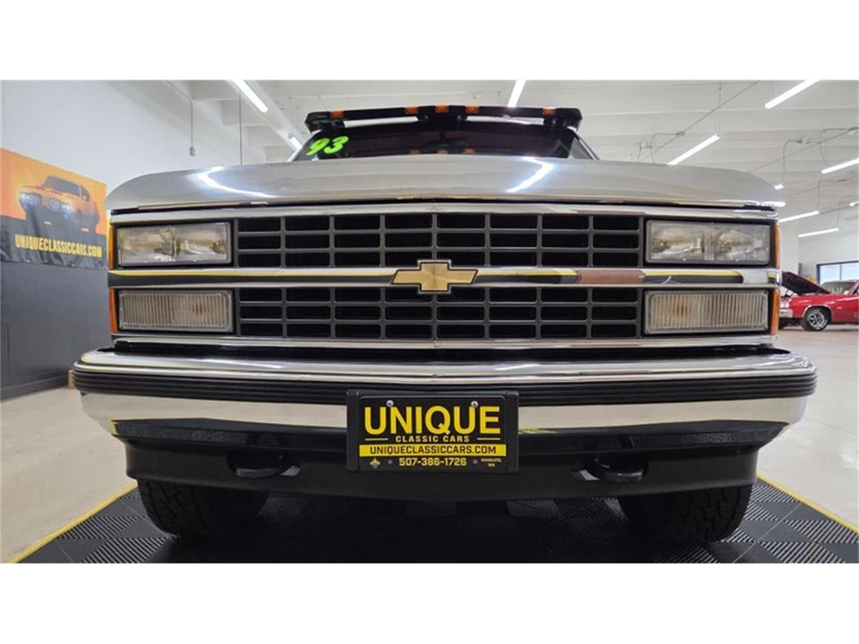1993 Chevrolet 454 SS - Image 9 of 31