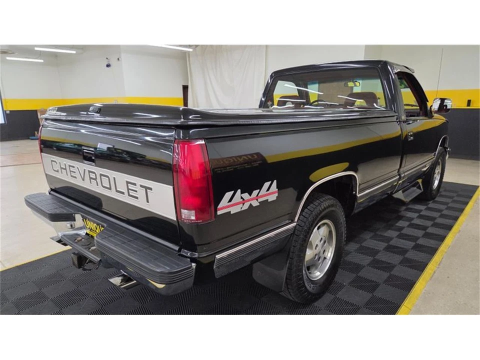 1993 Chevrolet 454 SS - Image 4 of 31