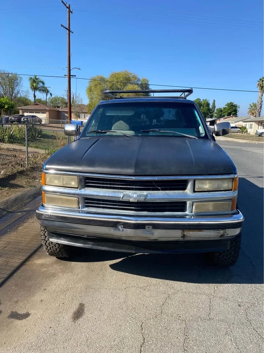 1993 Chevrolet Silverado - Image 2 of 11