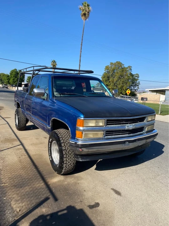 1993 Chevrolet Silverado - Image 3 of 11