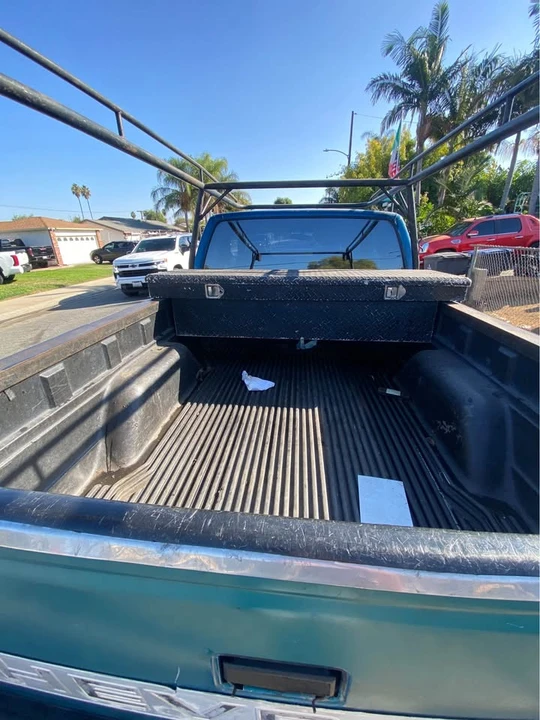 1993 Chevrolet Silverado - Image 9 of 11