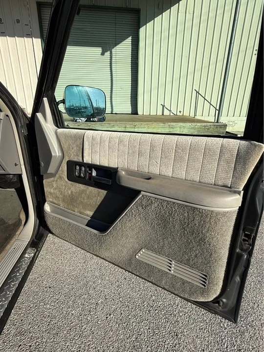 1993 Chevrolet C/K 4th Gen - Image 9 of 18