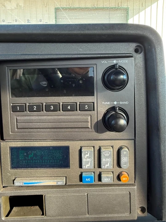 1993 Chevrolet C/K 4th Gen - Image 8 of 18
