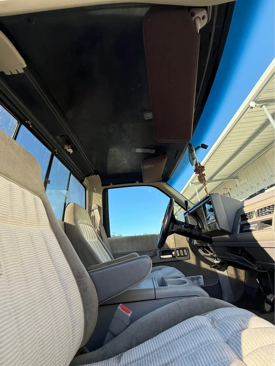 1993 Chevrolet C/K 4th Gen - Image 6 of 18