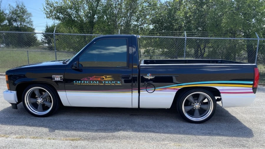 1993 Chevrolet Silverado - Image 2 of 14