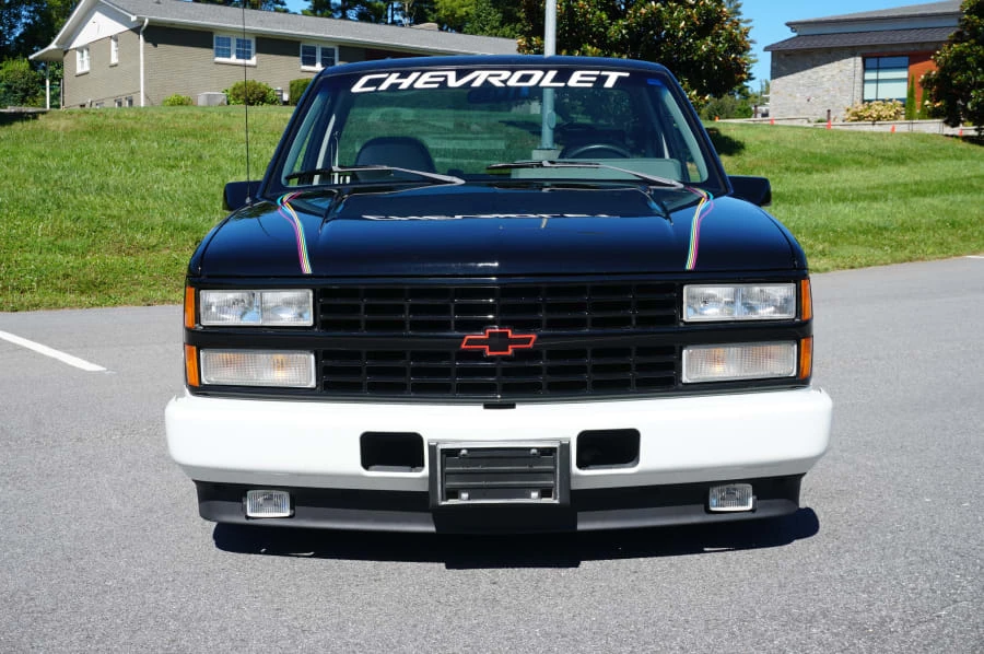 1993 Chevrolet Silverado - Image 15 of 31