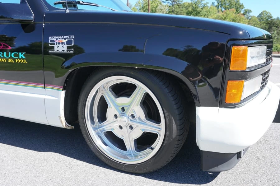 1993 Chevrolet Silverado - Image 17 of 31