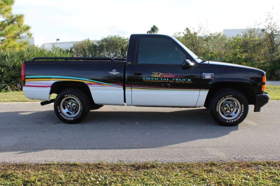 1993 Chevrolet C/K 4th Gen - Image 11 of 12