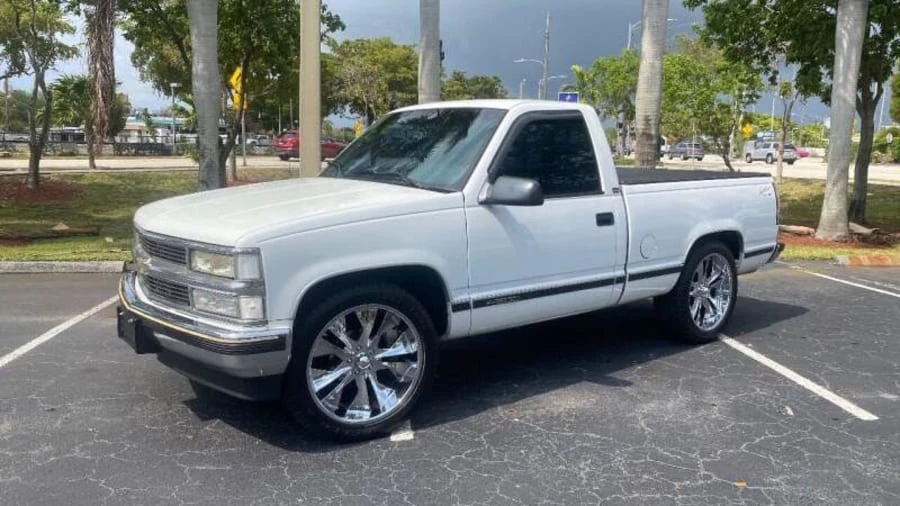 1993 Chevrolet C/K 4th Gen - Image 6 of 15