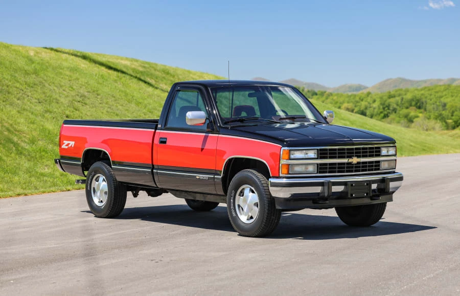 1993 Chevrolet Silverado - Image 7 of 31